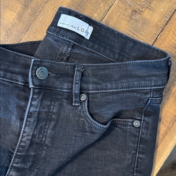 Loft Black Denim Skinny Jeans size 4P - Picture 4 of 5